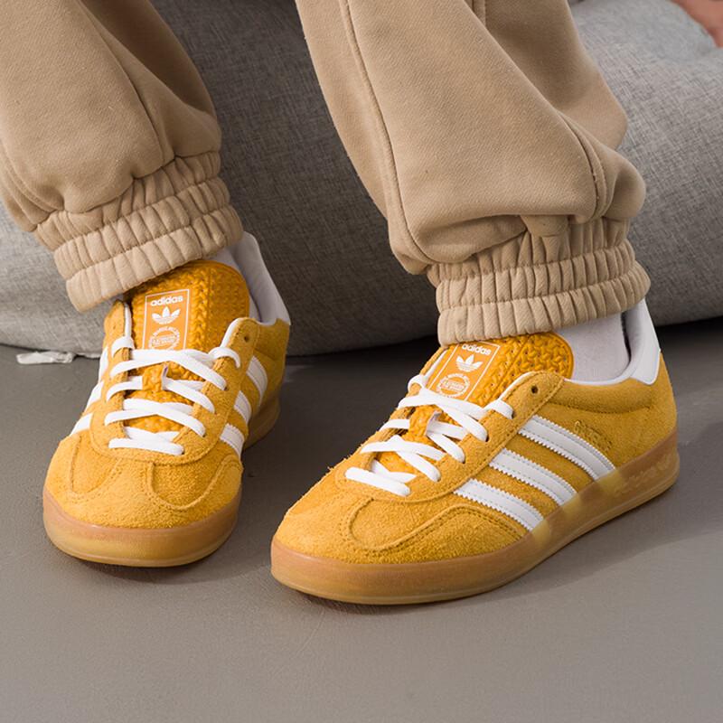 Adidas GAZELLE Women's Low-Top Sneakers