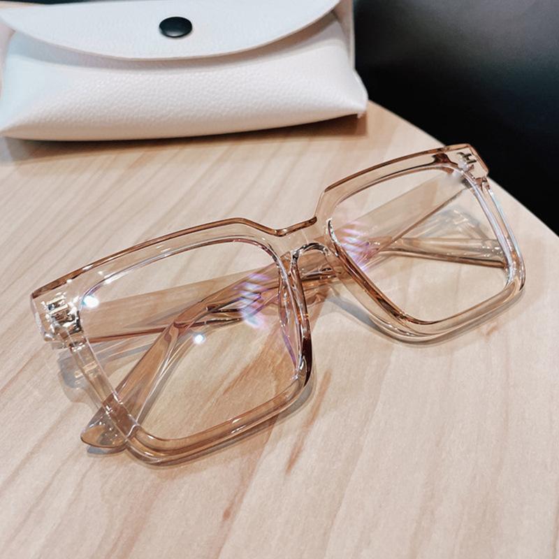 Korean Stylish Sunglasses Women Rivets Decoration Square Shape Male Sun Glasses Travelling Driving Sunglass for Women