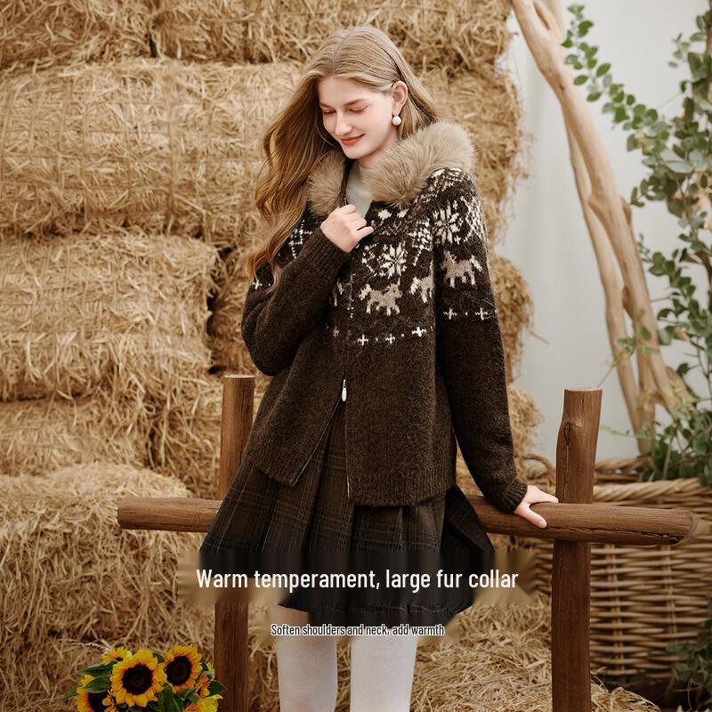 Xiangying Women's Hooded Sweater with Fur Collar
