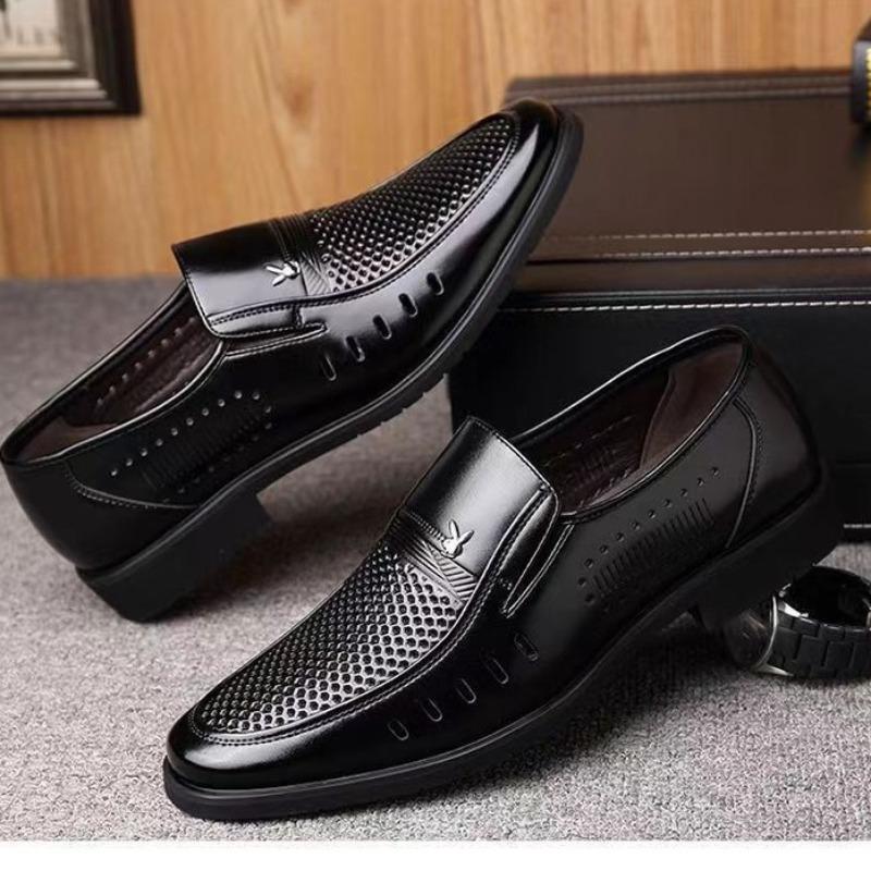 A Summer Hollow Sandals, Real Soft Leather Shoes, Non-slip Soft-soled Business Casual Men's Leather Shoes