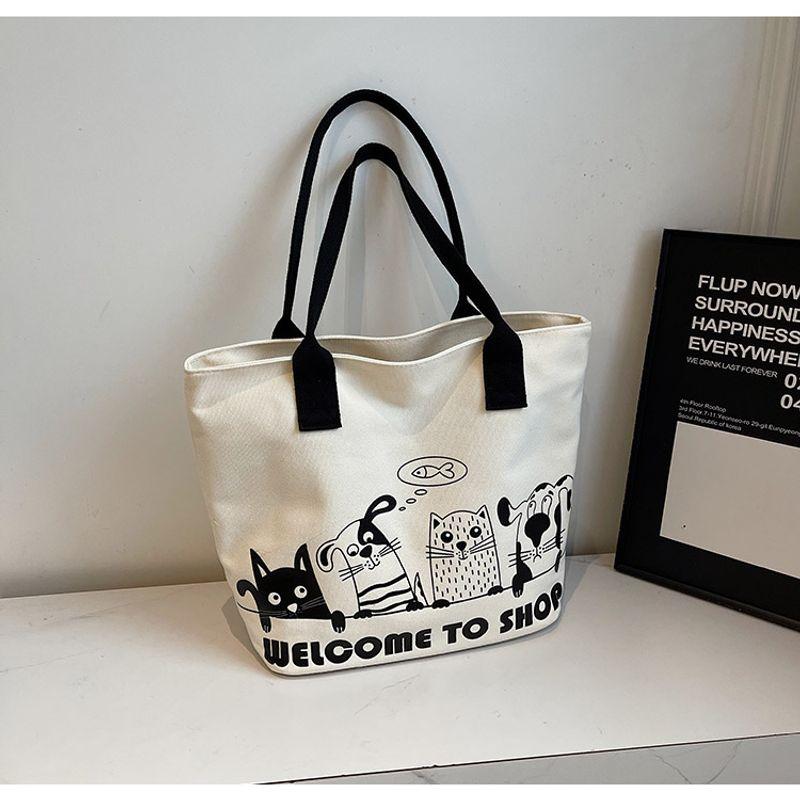 

Casual Large Capacity Canvas Bag Women 2025 New Lightweight Versatile Commuter Shoulder Bag Graffiti Portable Tote Bag Black