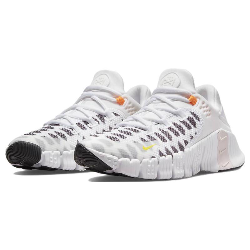 Nike Metcon 4 Printed White Black Women's Sneakers DJ4310-074