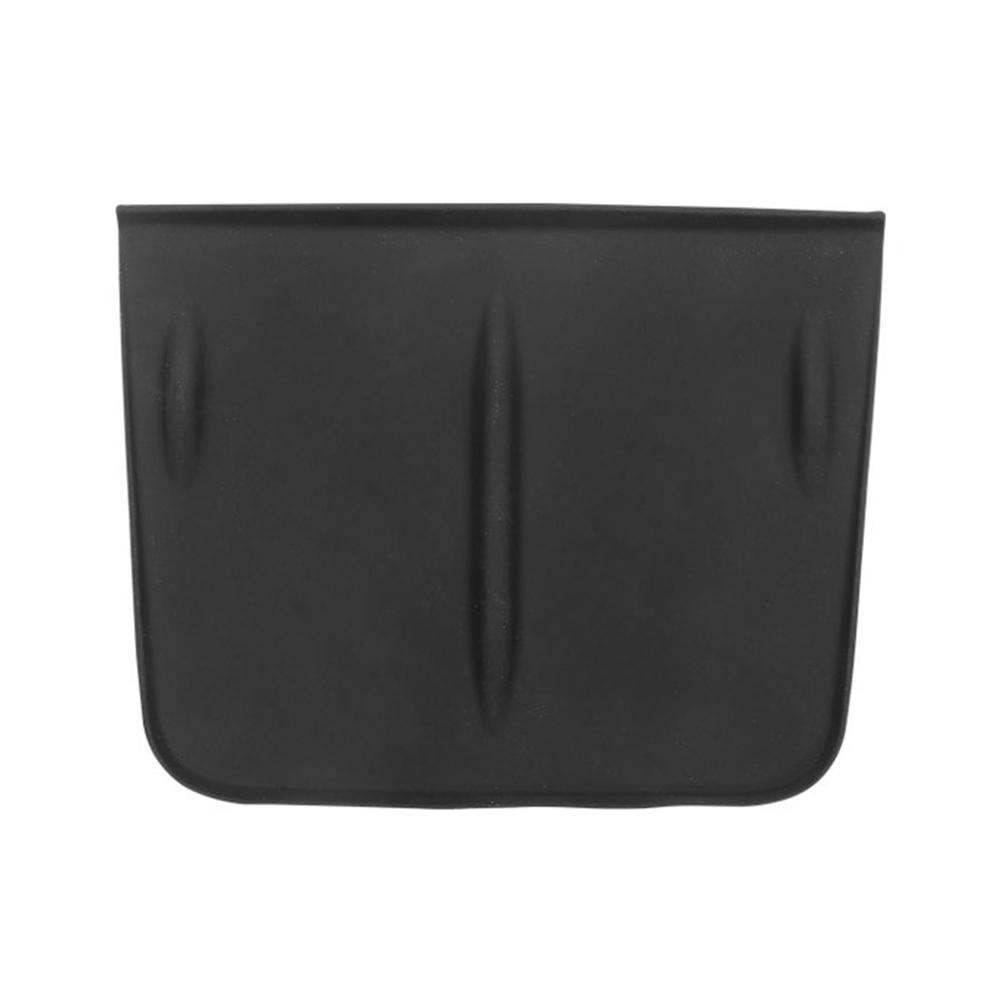 Silicone Central Control Phone Wireless Charging Pad Mobile Phone Non-Slip Mat Anti-Slip Charger Pad Cover for Tesla Model 3 Y