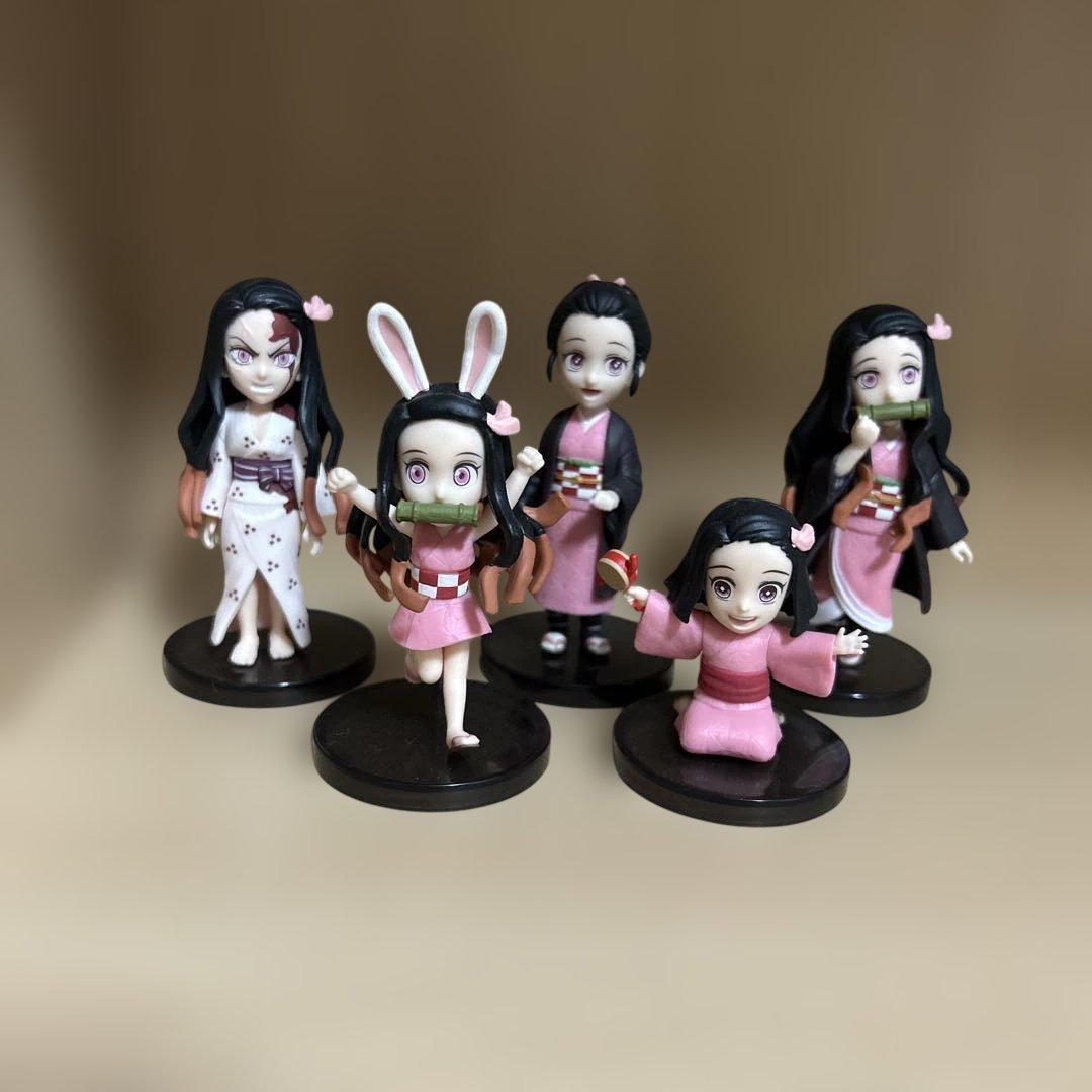 

[USED] Demon Slayer Figures