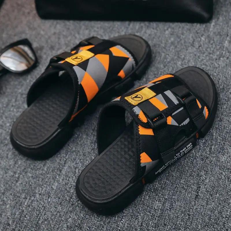 Walk Around Home Male Slipper Flat Indoor Slides Pvc House Men's Shoe Elegant Trend 2024 Y2k Comfortable Low Price Fun Eva Style