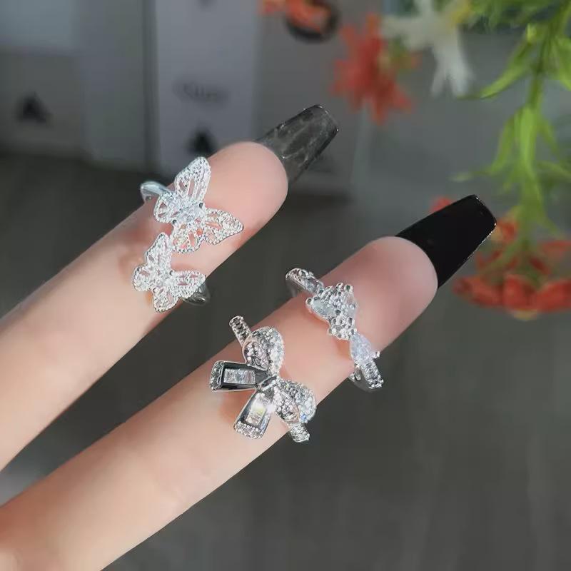 Elegant 3D Bow Lace Ring for Women - Adjustable Open Design, Light Luxury & Versatile for Any Occasion.