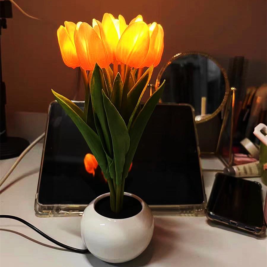 Dimmbares LED-Tulpen-Nachtlicht Blumenstrauß für Schlafzimmer-Dekoration