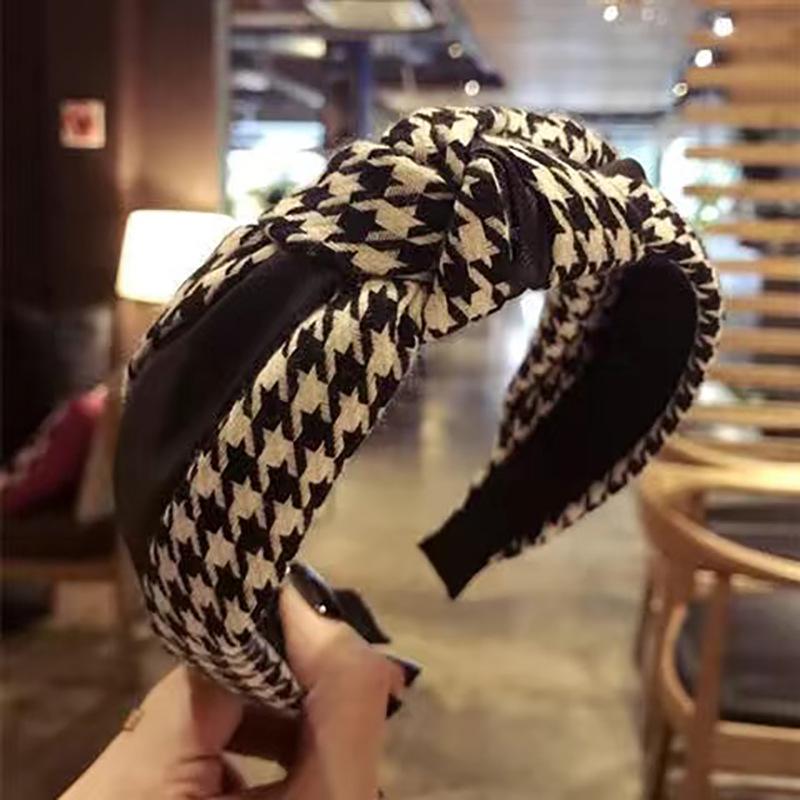 Korean Knot Headband: PU Leather Twill Hair Accessory for Face Wash
