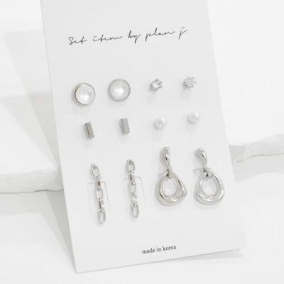 Women's Fashion Pearl Clip Chain Earrings Set