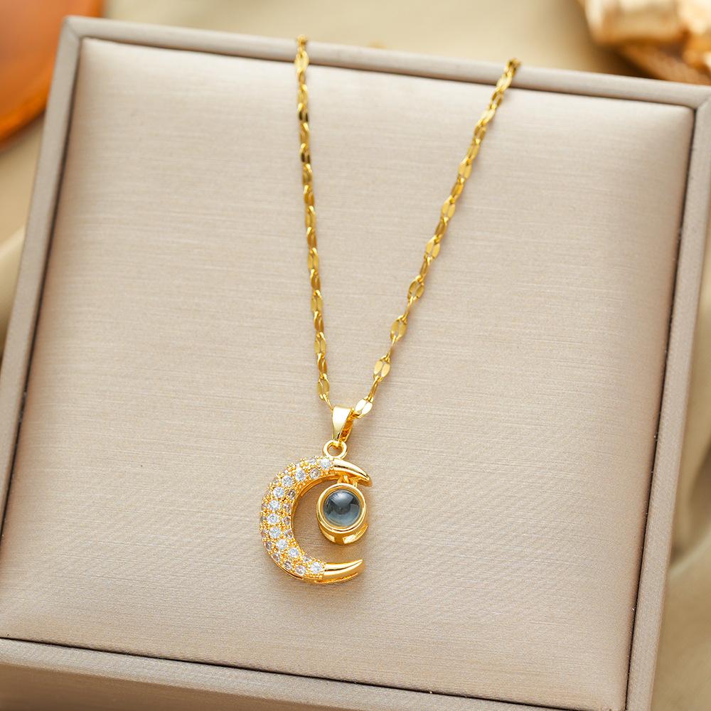 

Elegant Diamond Inlaid Projection Moon Titanium Steel Necklace Collarbone Chain Jewelry Gift for Best Friend Girlfriend