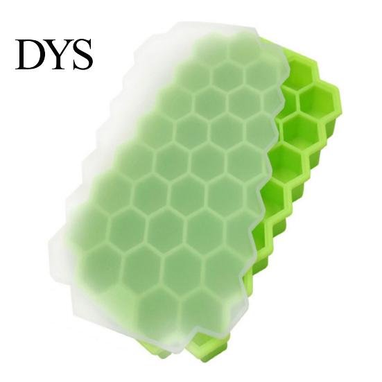 Capped Ice Cube Tray 37 Cavity Honeycomb BPA-Free Slow-Melt Reusable Small Mold Cubes with Lid Easy Release Silicone Maker for Freezer