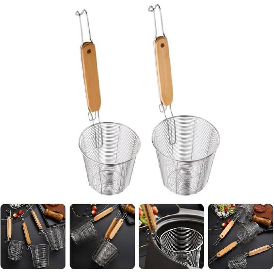 2pcs Kitchen Spider Strainer, Mesh Pasta Basket with Wooden Handle Stainless Steel Mesh Strainer Basket Mesh Spider Strainer for Pasta, Noodles,