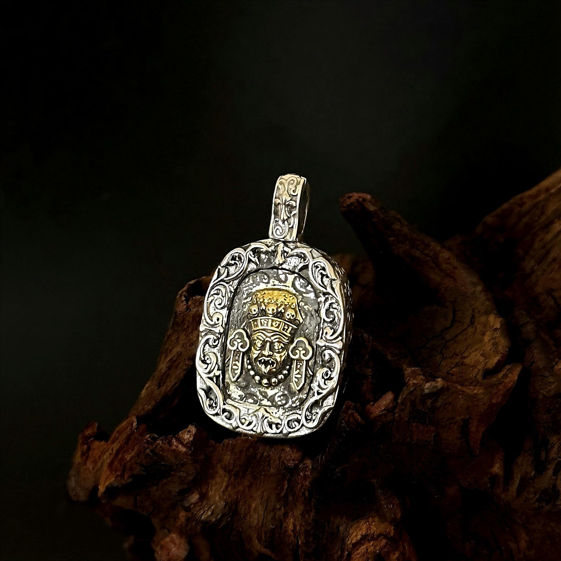 

S925 Sterling Silver Retro Vajra God of Wealth Ethnic Pendant 925 Silver