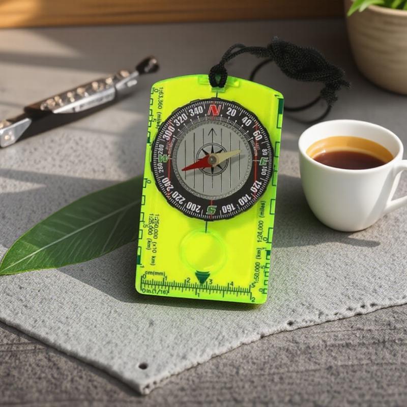 

Продвинутый походный компас для пеших походов, кемпинга и чтения карт. Профессиональный инструмент для навигации и ориентирования. зелёный