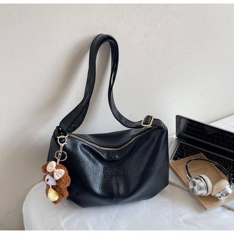 This year, the popular super-popular niche design bag 2025 new women's bag retro versatile messenger bag shoulder tote bag