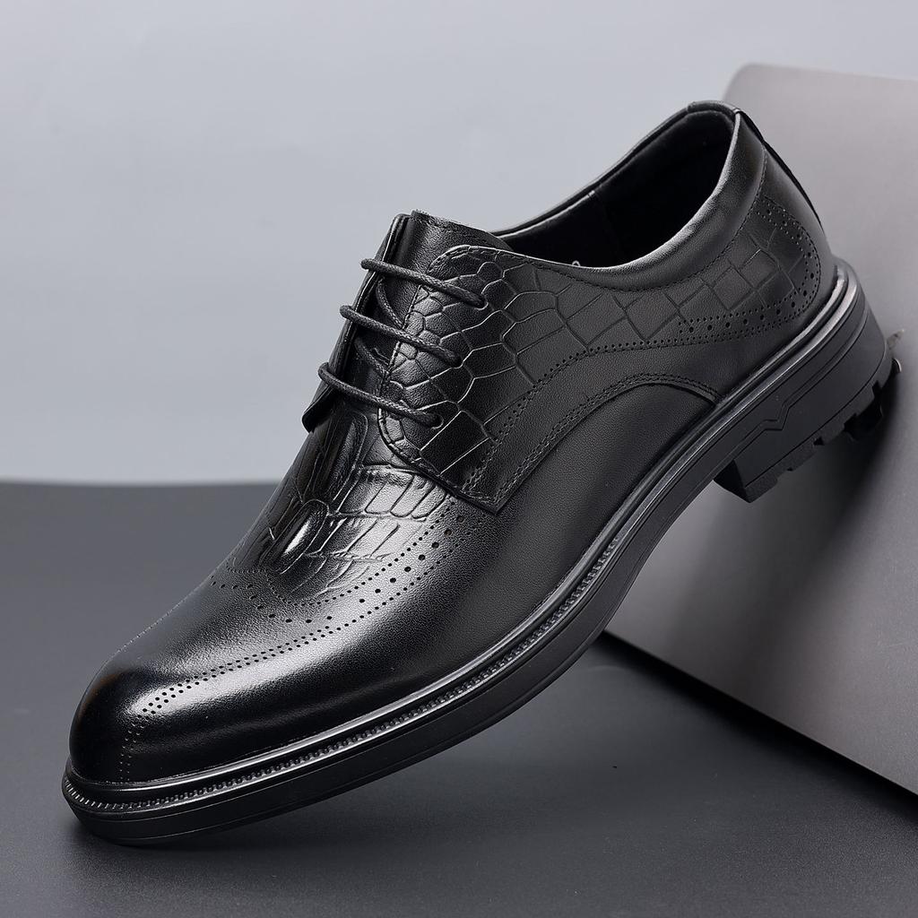Mode 2025 Neue Formale Business Brogue Herrenschuhe Mode Lässige Rindslederschuhe Männlich Einfarbig Schnürschuh Neuer Designer Kleiderschuh Mann