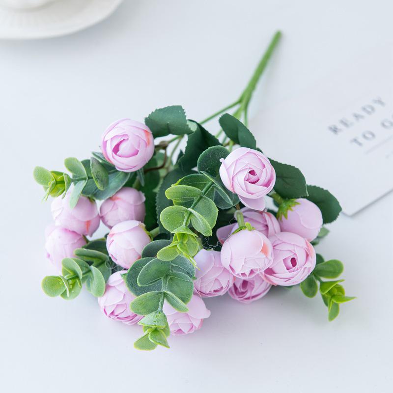 

Изысканный букет из эвкалиптовых роз и бутонов камелии - Искусственные цветы для домашнего и свадебного декора фиолетовый