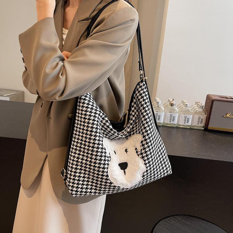 Large-capacity commuter bag women's 2025 new cute cartoon multi-functional backpack plaid shoulder tote women's bag