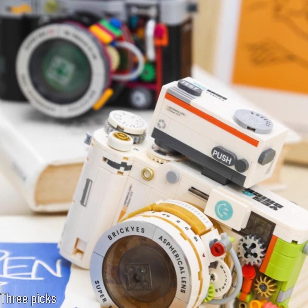 2026 Retro Camera Building Blocks: DSLR Toy for Girls