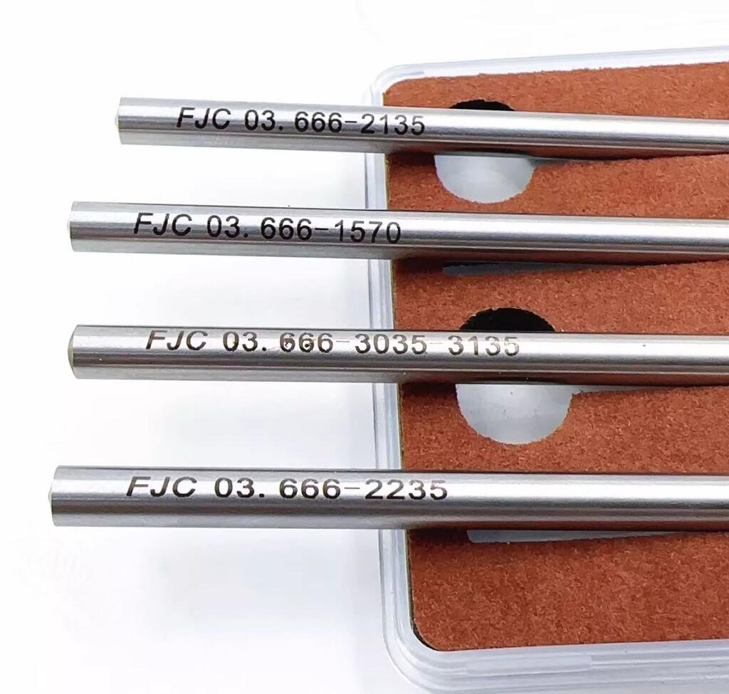 4 Stück Uhrenreparatur Oszillierender Rotor Gewicht Achse Stempel Set Für RLX Kaliber 1530&1570 2130&2135 2230&2235 3035&3135 Reparaturwerkzeug