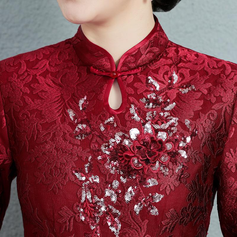 Plus Size Lace Cheongsam: Autumn/Winter Long Sleeve Dress for Retro Wedding or Celebratory Occasions