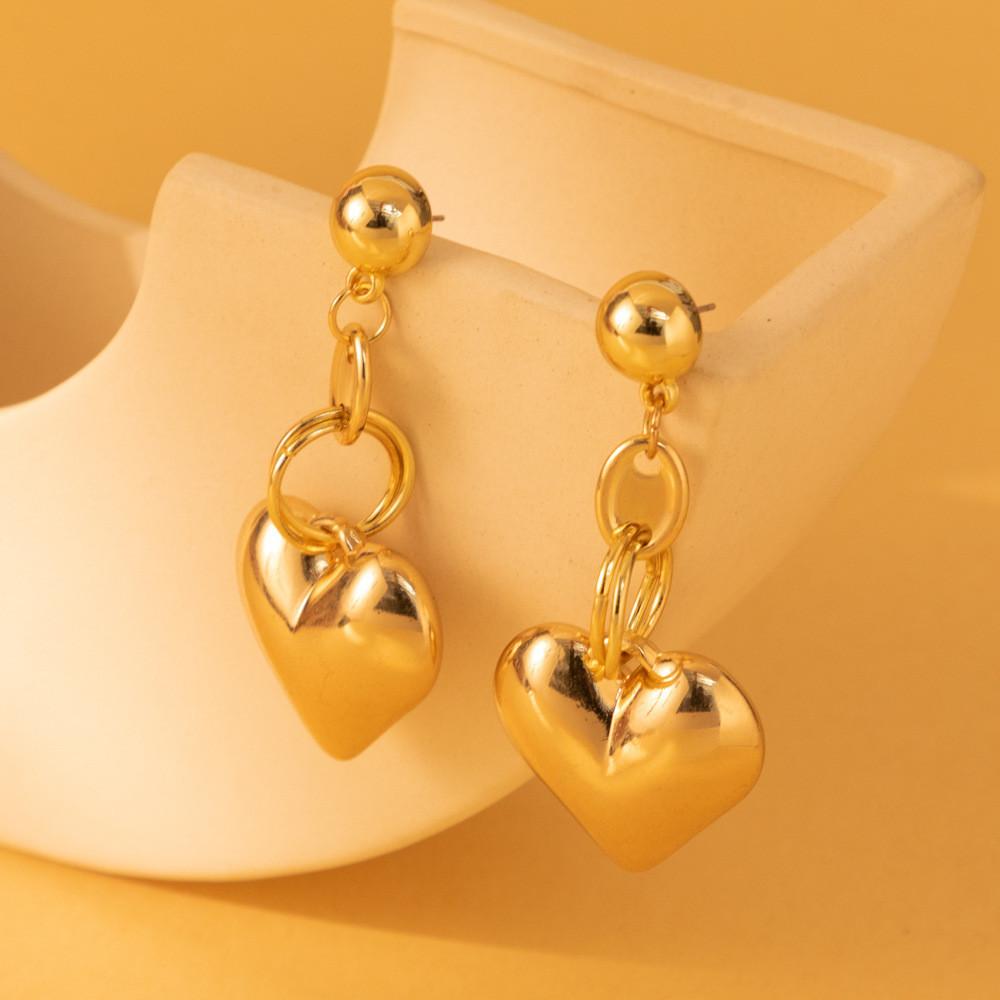 Heart Trendy Gold Pendant Earrings Vintage Geometric Heart Studs Fashion Style Street