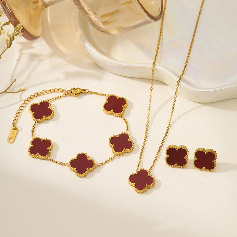 Light Luxury Flower Iris Imitation Red Sapphire Necklace Versatile Fashion Temperament Set for Women