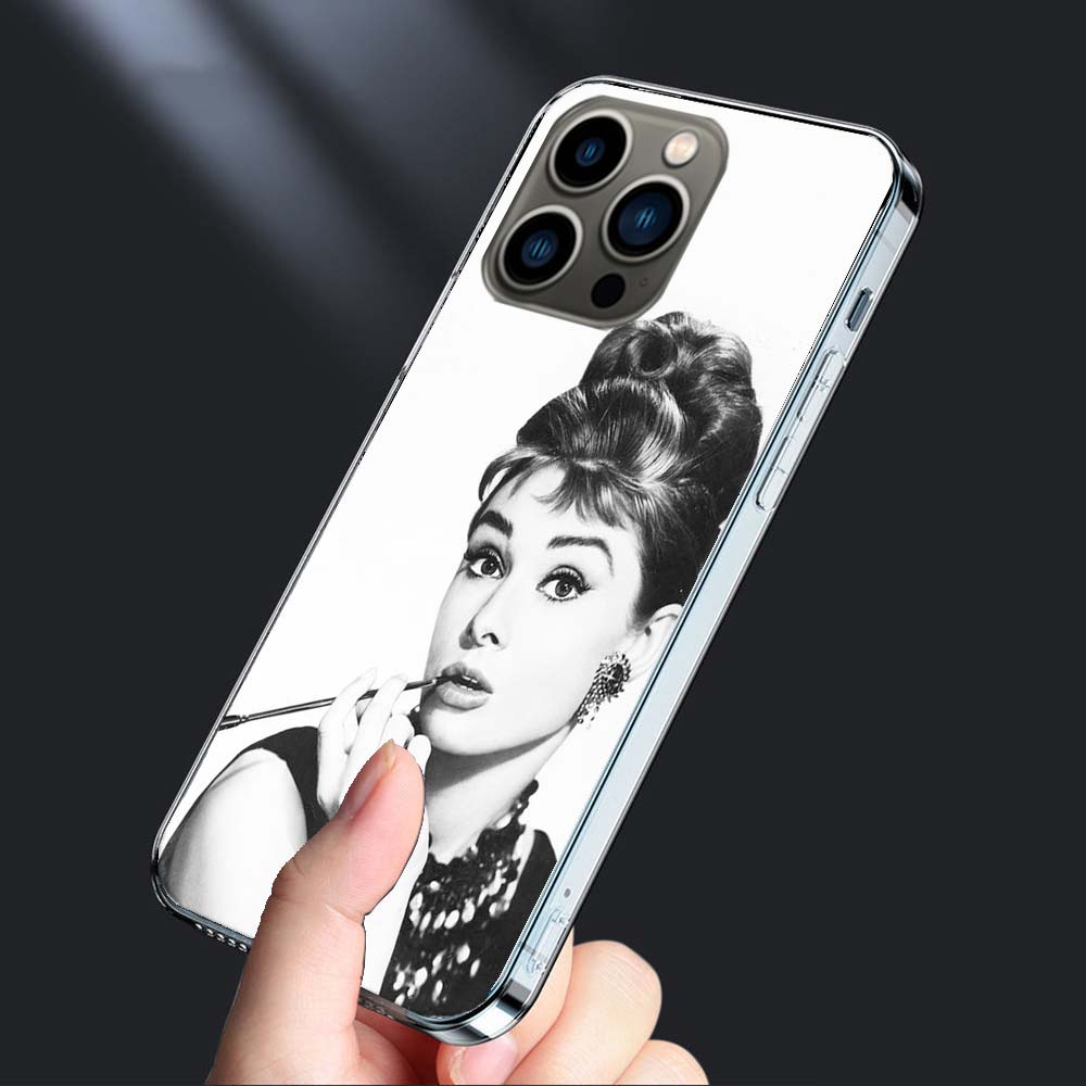 Audrey Hepburn Phone Case For Iphone 16E 15 Pro 14 Plus 17E 16 17 Pro Max Air 11 12 13 Mini Shockproof Capa Cute Cover TPU Cl