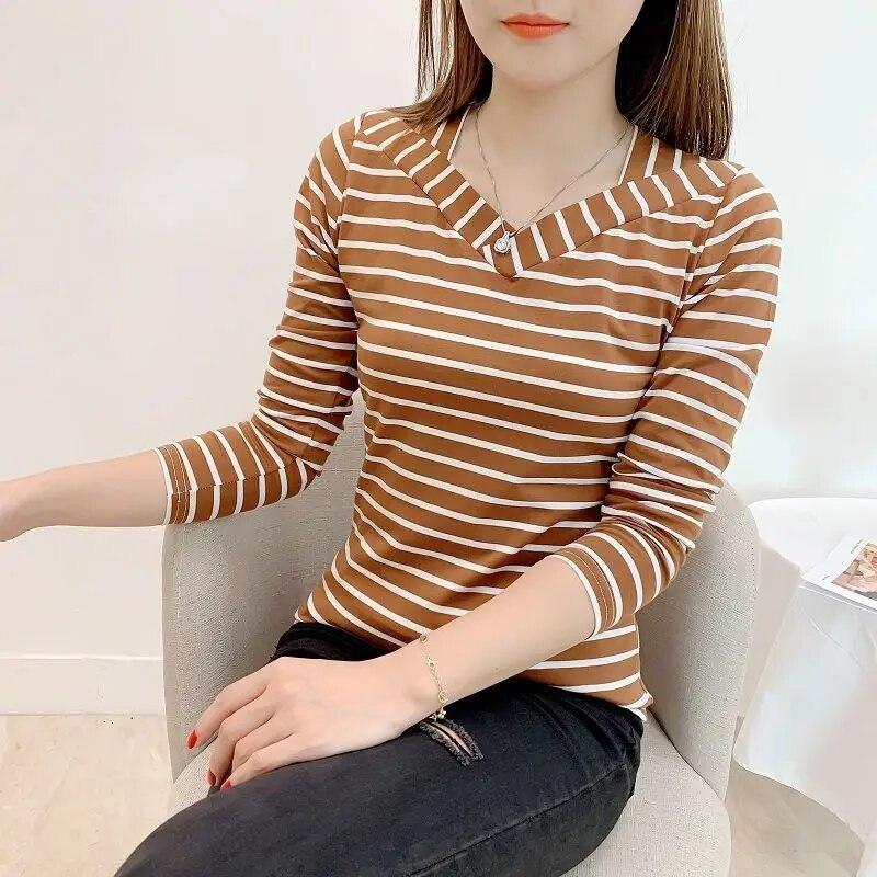95 Cotton Long Sleeved Striped T-shirt Women's Fashion Spring Autumn New V-neck Bottoming Blouse