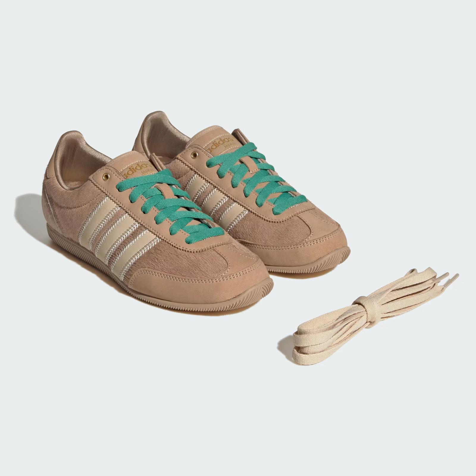 JP6148 adidas Originals Japan Warm Sandstone Crystal Sand Alumina (Men s) 4