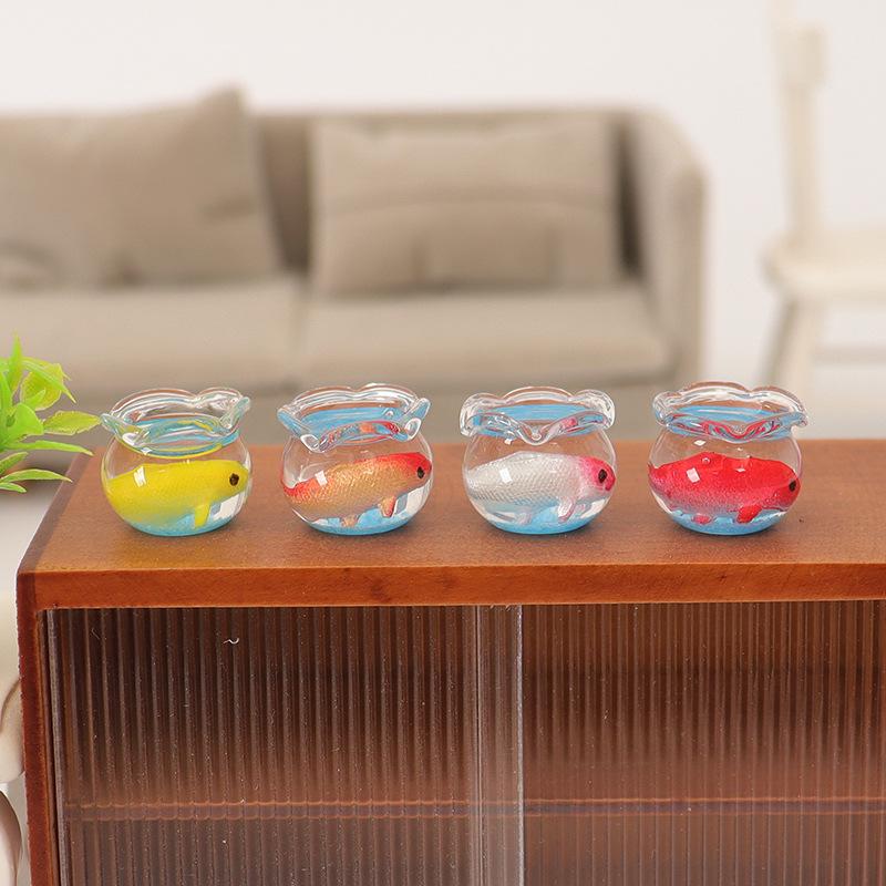 1 Piece DollHouse Aquarium Ornament Toys Dollhouse Miniature Simulation Glass Fish Tank Model DIY Decoration