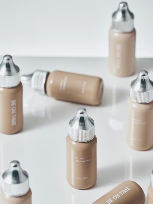 BE ON TIME Glow Fit Foundation (No. 110/115) + Rubycell Puff Set