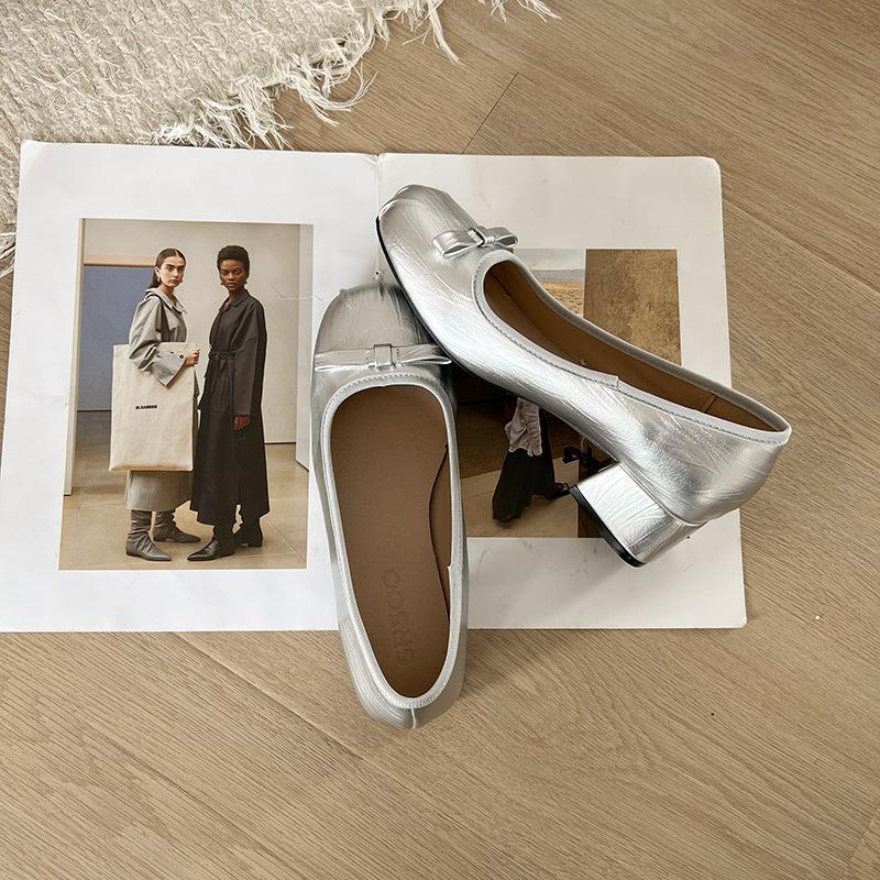 French Retro Light Mouth High Heel Single Shoes Women's 2025 New Summer Bow Flat Grandma Shoes Soft Leather Beanie Shoes