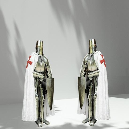 Mittelalterlicher tragbarer vollständiger Rüstungsanzug, Kreuzritter-Kampf, komplette Körperrüstung, Ritter-Halloween-Cosplay