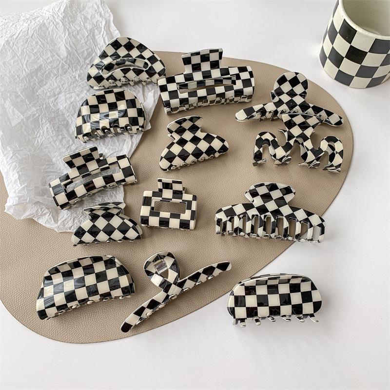 Black & White Checkerboard Shark Hair Clip - Elegant Summer Accessory