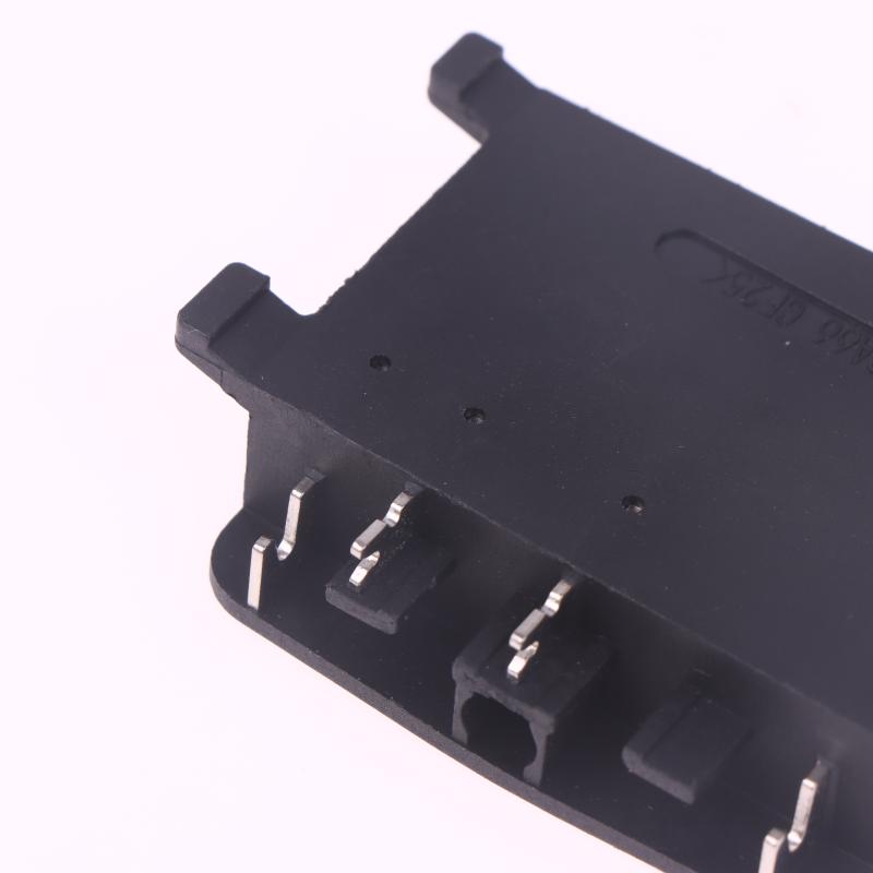 1Pcs For  14.4V 18V Li-Ion Battery Charger Bat618 Bat614 Power Supply Gaa18V-24 Adapter Converter Connector Pin Plug Socket