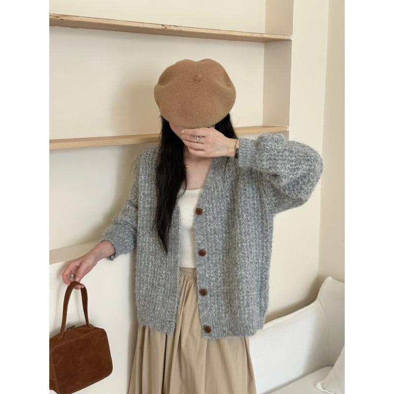 

Свитер-жакет с V-образным вырезом однотонный осенне-зимний новый свободный нежный мягкий восковой ленивый ветер вязаный кардиган женский one size fits all серый