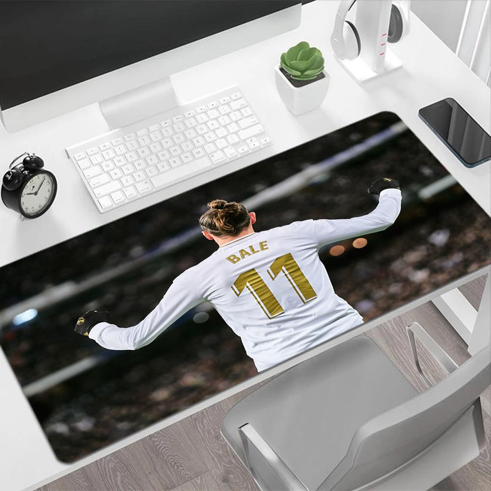 Bale's Celebration Moment Gaming Mouse Pad Gaming Laptop Mouse Pad Study Desk Mat Non-Slip Rubber Bottom Computer Decor Item Office Use