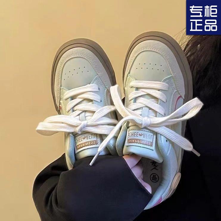 Super Fire Little White Shoes Women's Shoes 2025 Spring New Niche Original Korean Shoes Versatile Thick Baseplate Shoes