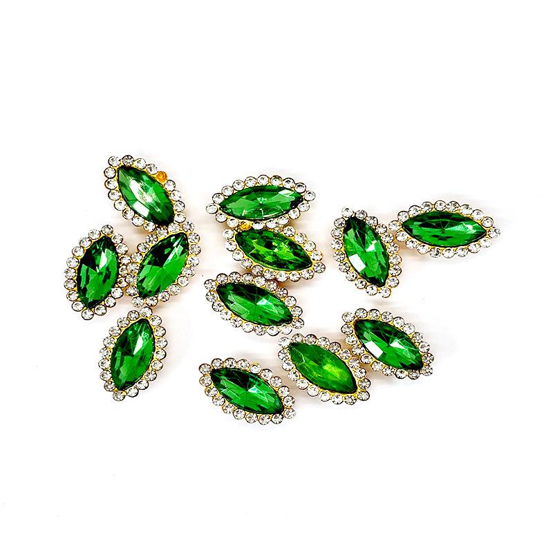 Hand-Sewn Rhinestone Sunflower Crystal Clasp DIY Clothing Accessory