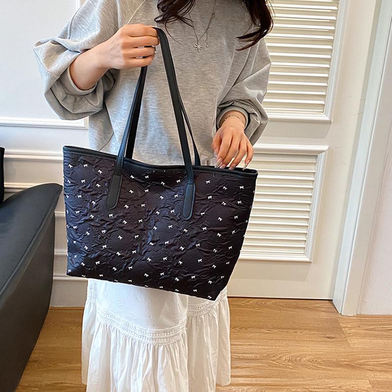 Retro Shopper Shoulder Bags for Women Large Capacity Tote Bag New Designer Bow Print Purses and Handbags KTB
