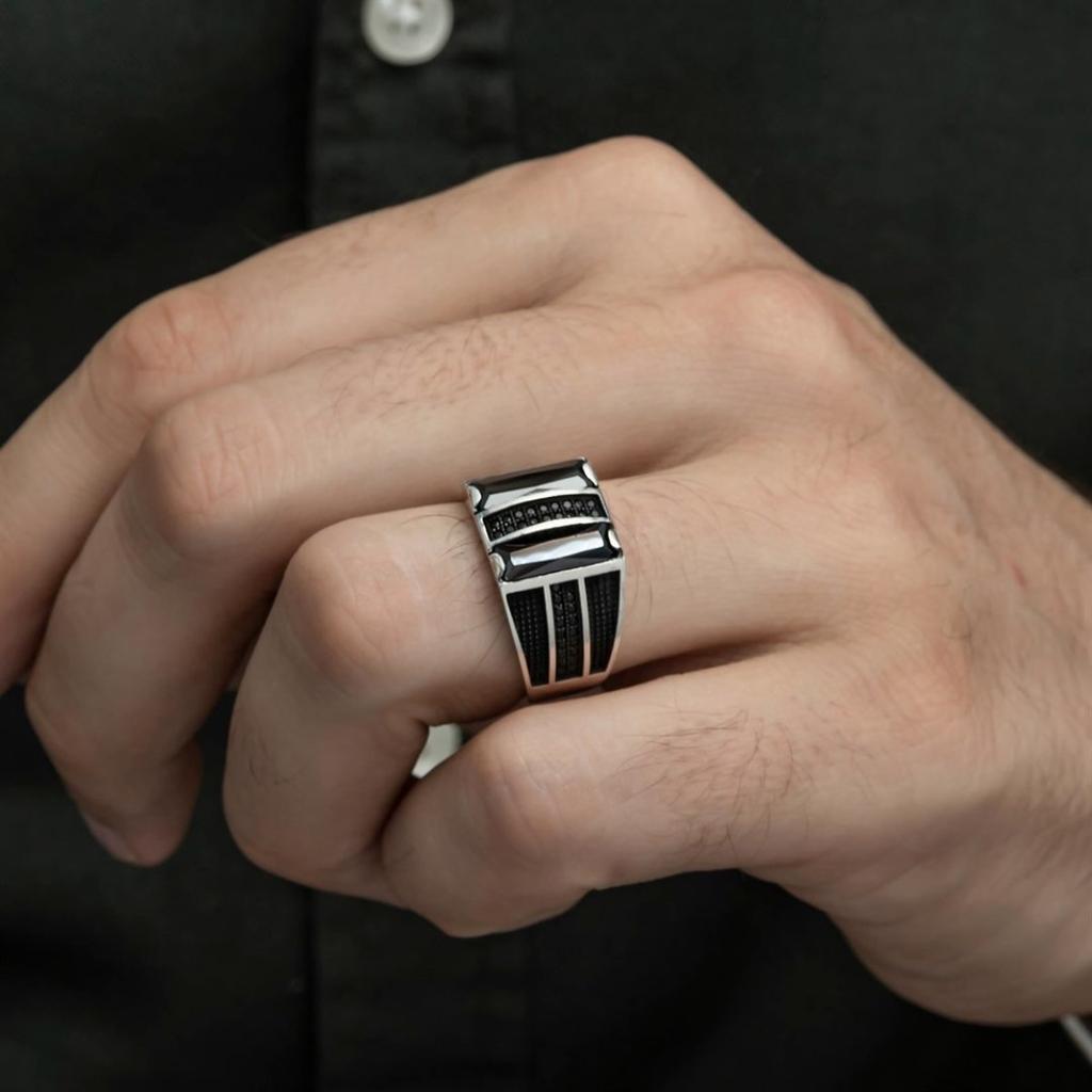 New Hot Selling Silver Plated Stainless Steel Vintage black face zircon ring For Men Ring Jewelry Accessories