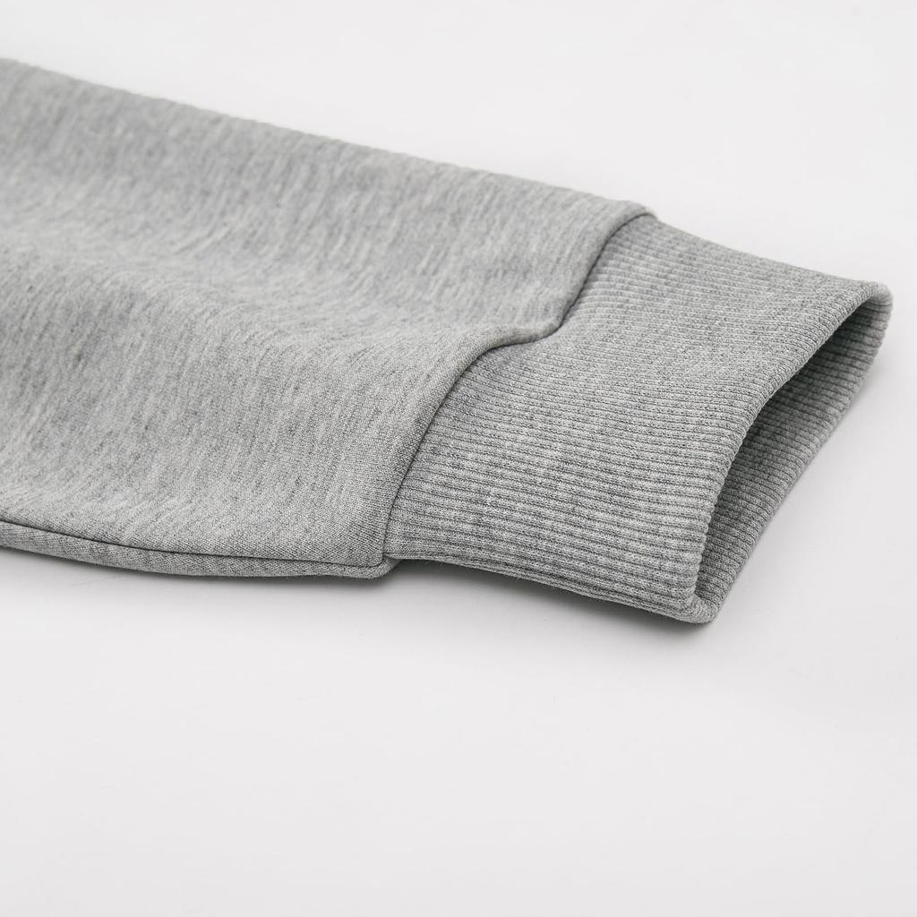 Crew Neck Sweatshirt with a Single Sportswear [Kelme] Long-sleeved Logo, Men's (White, M)