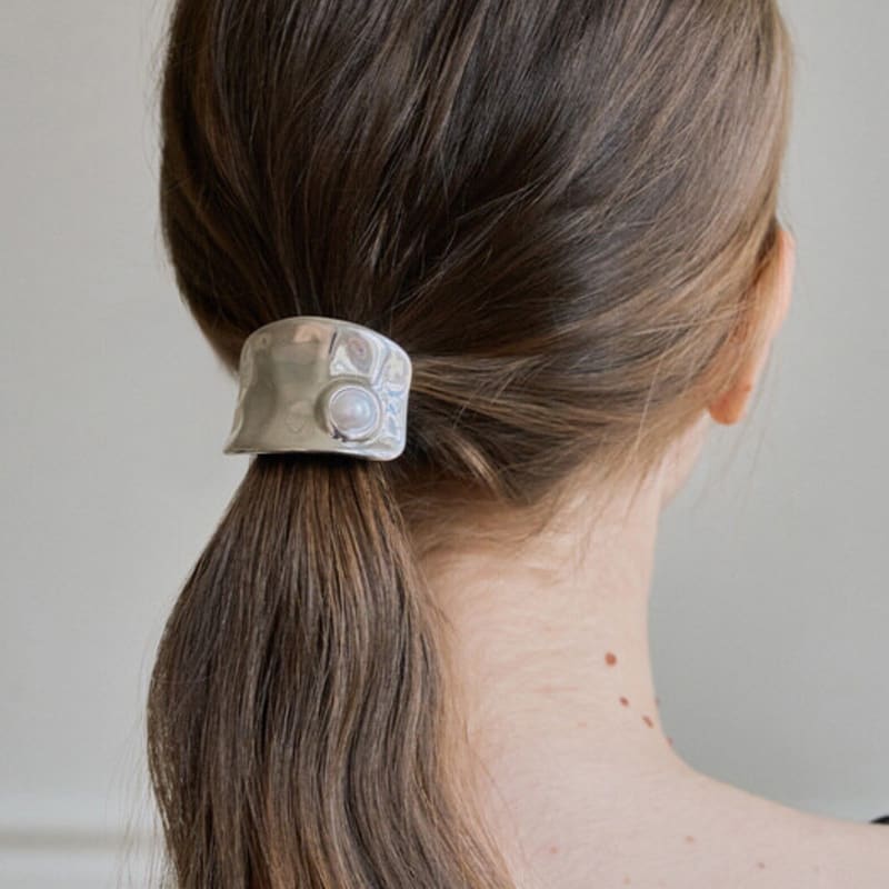 

Jean Paul Clarisse Crushed Pearl Ponytail JP-23-264P Silver