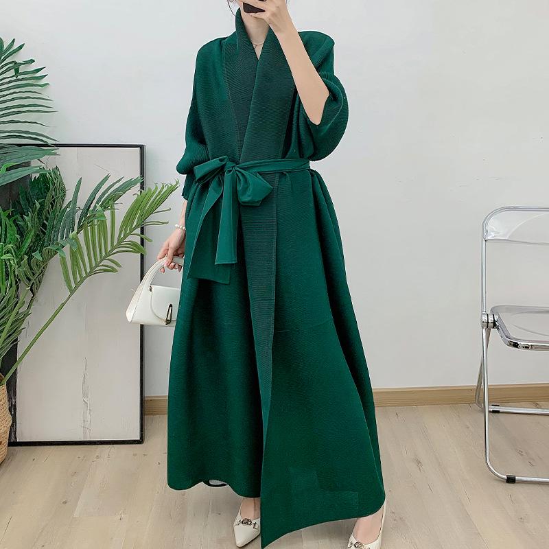 Brand Women's Plus Size Color Block Batwing Sleeve Long Trench Coat