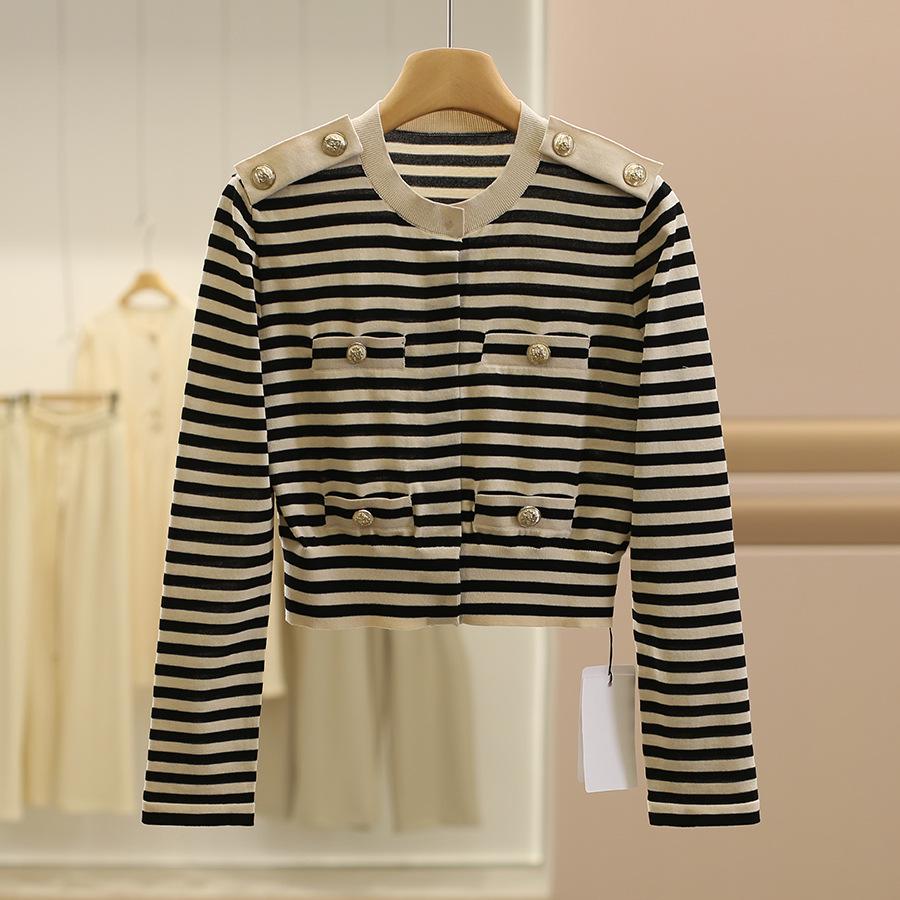

Gu Ran Literary Style Slim-Fit Striped Knitted Sweater - Autumn Collection Small