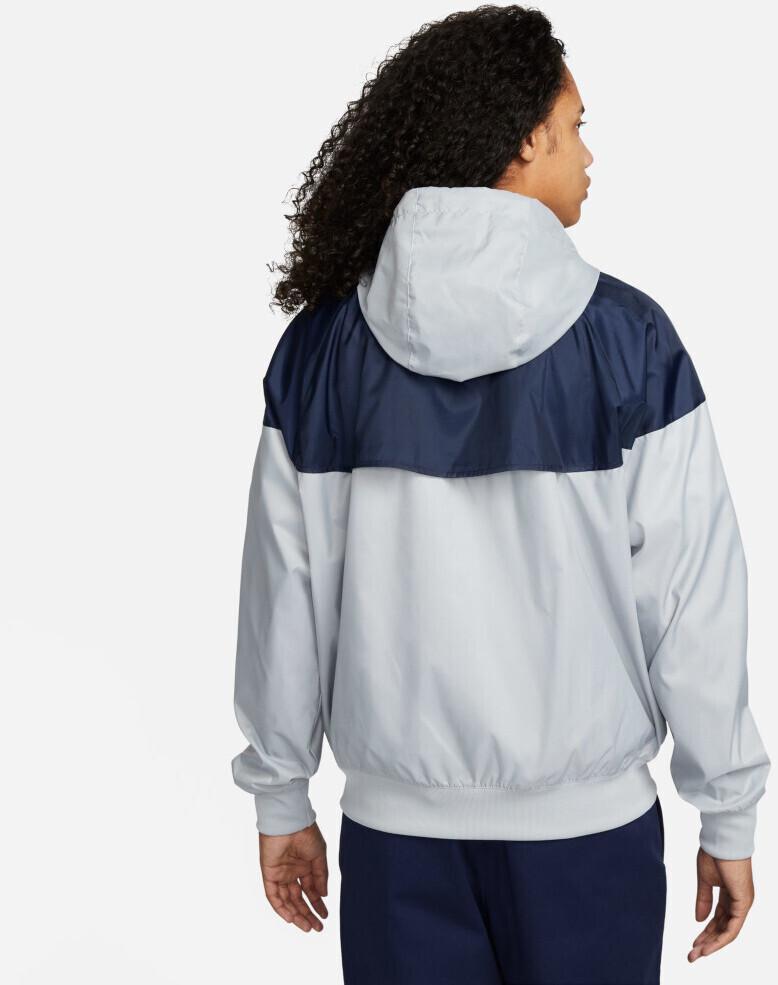 Куртка Nike Sportswear Windrunner (DA0001) мужская Heritage Essentials Windrunner (DA0001) lt smoke grey/obsidian/lt smoke grey