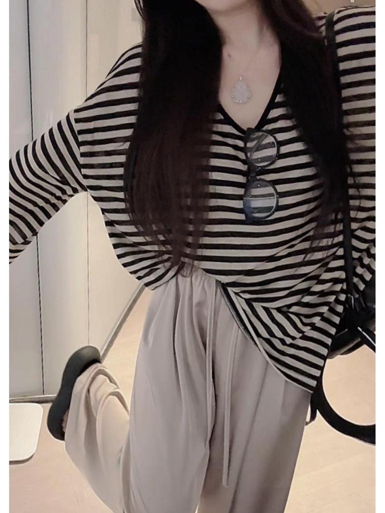 Tencel Linen Striped Loose Fit Women's Sunscreen T-Shirt