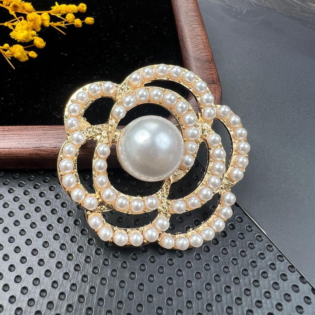 Broșă Retro Cristal Diamant cu Ac Anti-Expunere și Cataramă din Aliaj pentru Accesorii Vestimentare