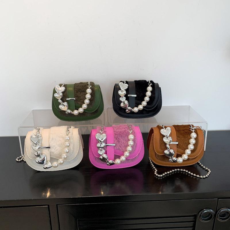 Shoulder Bag Crossbody Bag Shell Plush portable Korean style new fashion